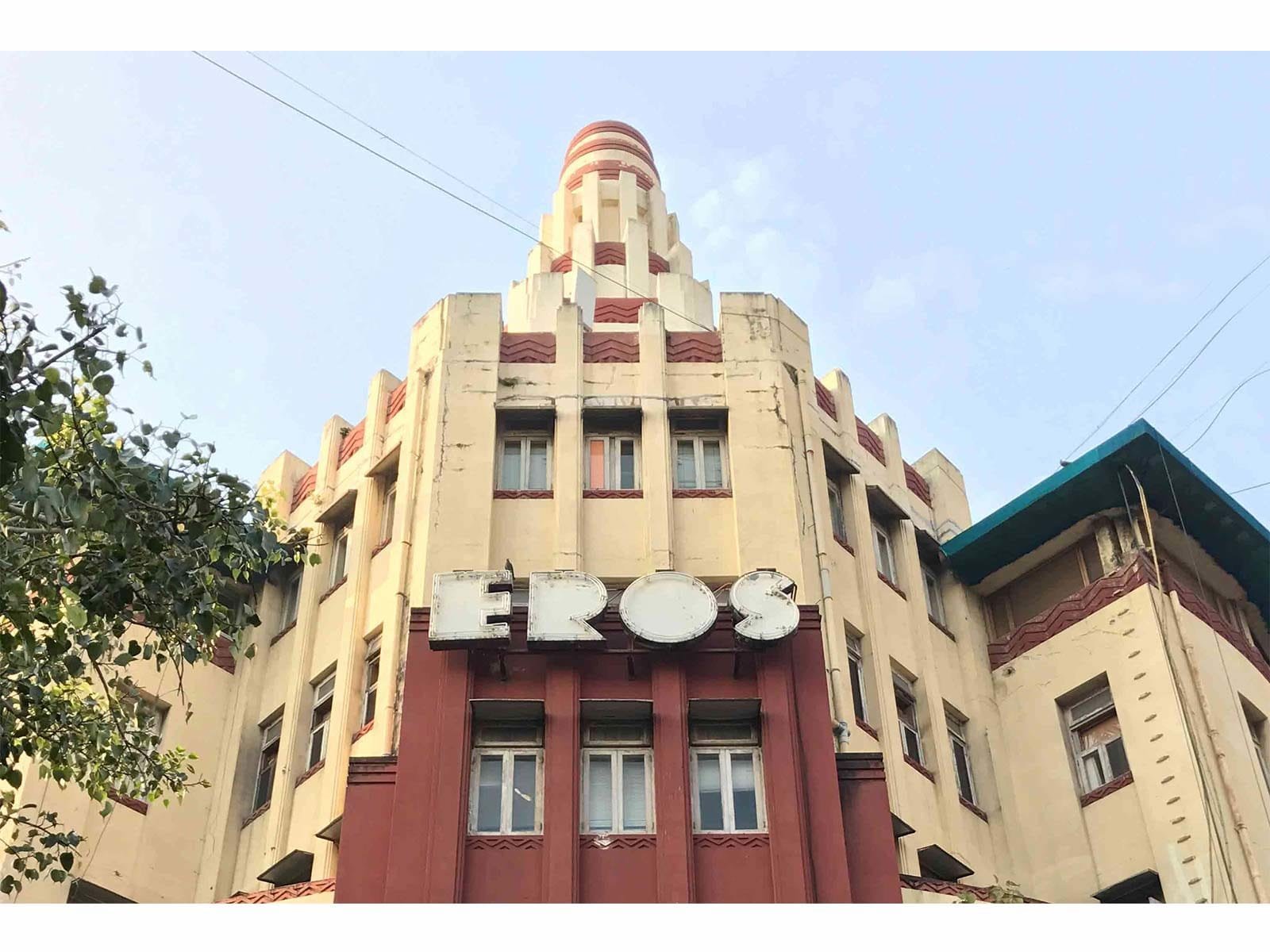 Eros Cinema, Oval Maidan © Art Deco Mumbai Trust