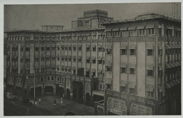 The Dhanraj Mahal, seen here after its completion, before the oriental, three-tiered Art Deco pagoda had been installed on its rooftop. Source: Changing skylines: the Shapoorji Pallonji sesquicentennial 1865-2015, Aman Nath and Nandini Lakshman.